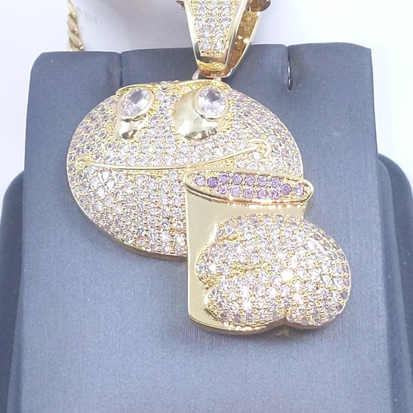 Icy Purple Drink Emoji + 20" Cuban Chain - Picture 4 of 6